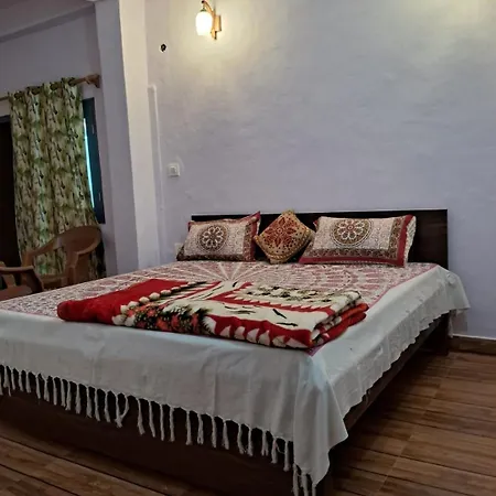 Pathgami Homestay Kainchi Dhaam Bhowali Exterior photo